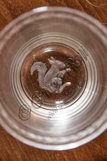 Engraved Squirrel Wine Glass by Moleria Locchi Florence | Art Glass