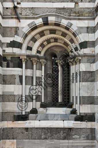 Two-Lighted Window of Genoa Cathedral (c. 1217): Architectural Study