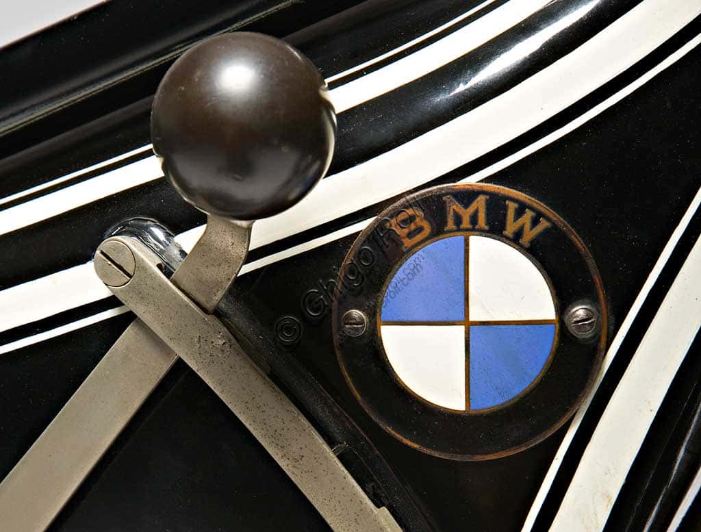 BMW R 42 1927: Restored Vintage Motorcycle from Munich