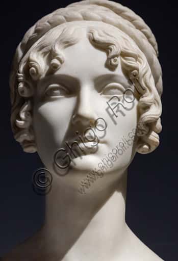 Marble Sculpture of the Duchess of Sagan by Bertel Thorvaldsen