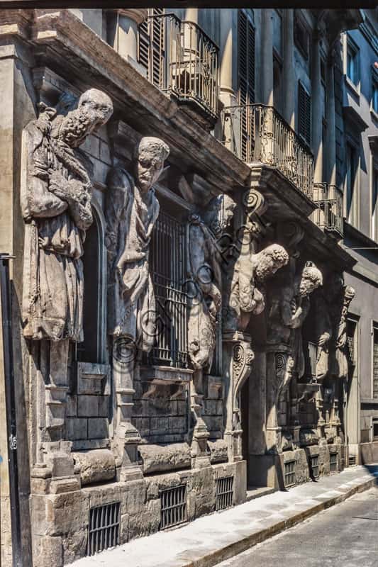 House of the Omenoni in Milan: Architecture and Telamons by Antonio Abondio