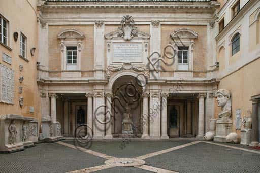 Cortile del Palazzo dei Conservatori: Scultura Romana ai Musei Capitolini