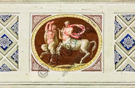 Cameo di Chirone e Achille nella Sala Rossa di Palazzo dei Normanni