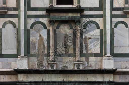 Northern Façade of Florence Baptistery: Carrara White Marble Detail