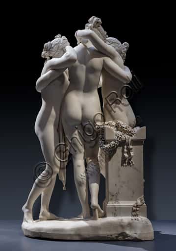 The Three Graces Marble Statue by Canova: Analysis of the Rear Detail