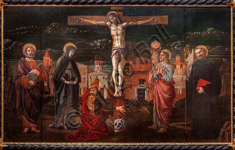 Crucifixion Painting: Renaissance Artwork with Virgin and Saints