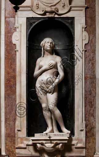 Eve Marble Statue by Matteo Civitali in Genoa Cathedral