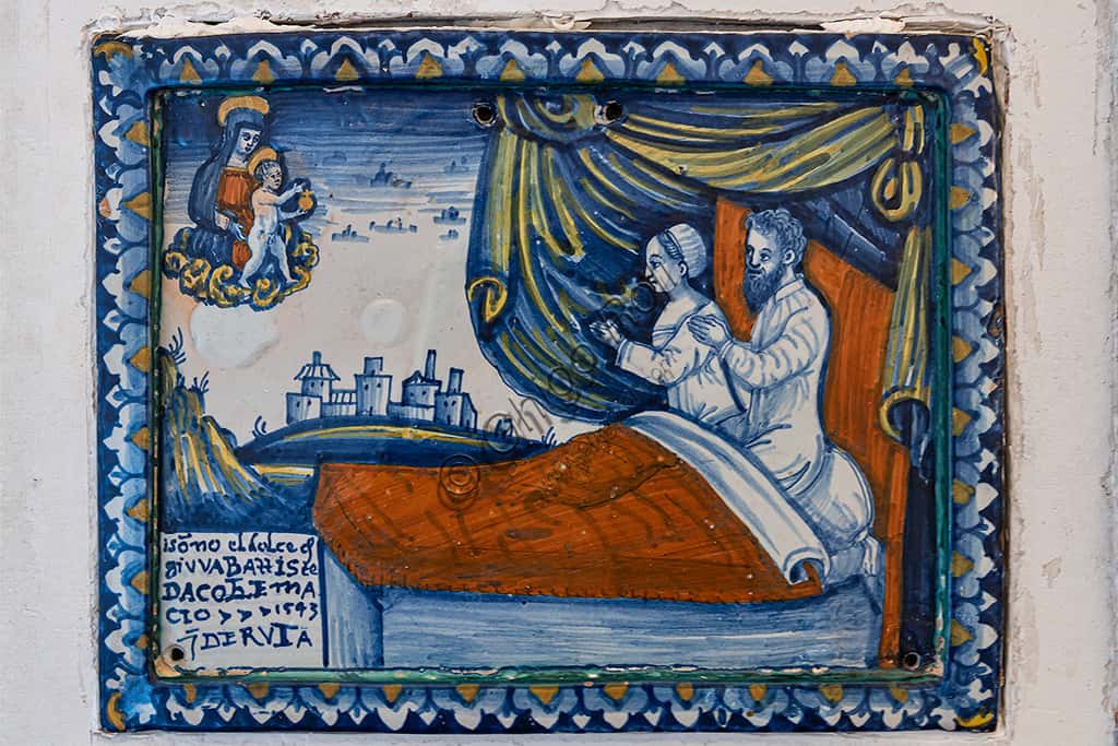 Ex Voto Maiolica Deruta 1543: Madonna con Bambino e Sposi Oranti