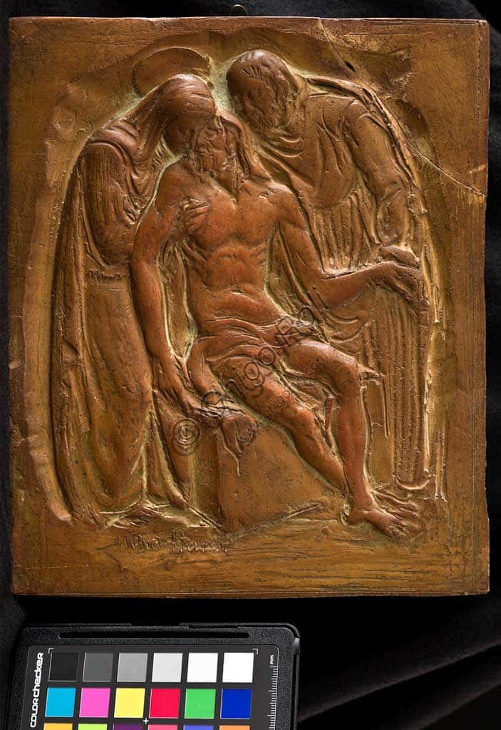 Deposizione di Marino Quartieri: bassorilievo in terracotta