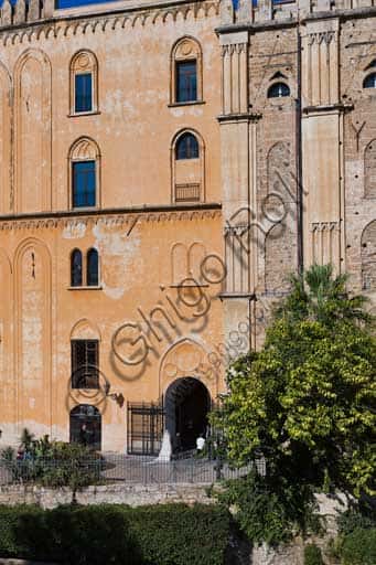 Wedding at the South-West Entrance of Palazzo dei Normanni, Palermo