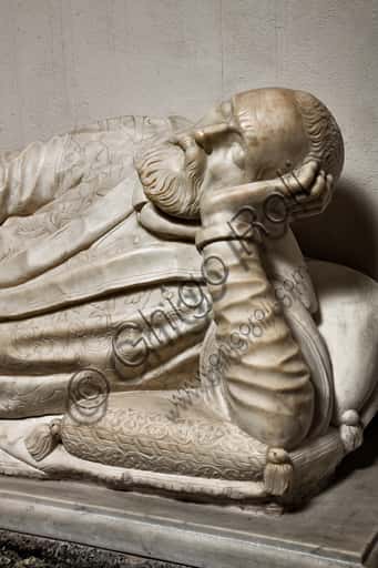 Funerary Monument of Matteo Fieschi in Genoa Cathedral: 16th Century Sculpture