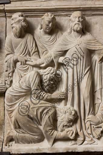 Cardinal Luca Fieschi Funeral Monument: Christ and the Apostles in Genoa