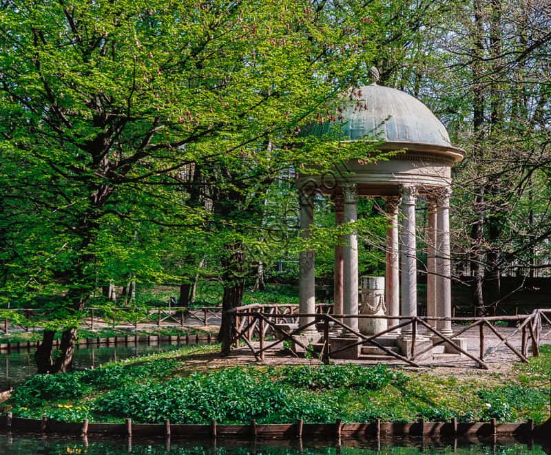 Monument to Giuseppe Sirtori by Enrico Butti in Milan's Public Gardens