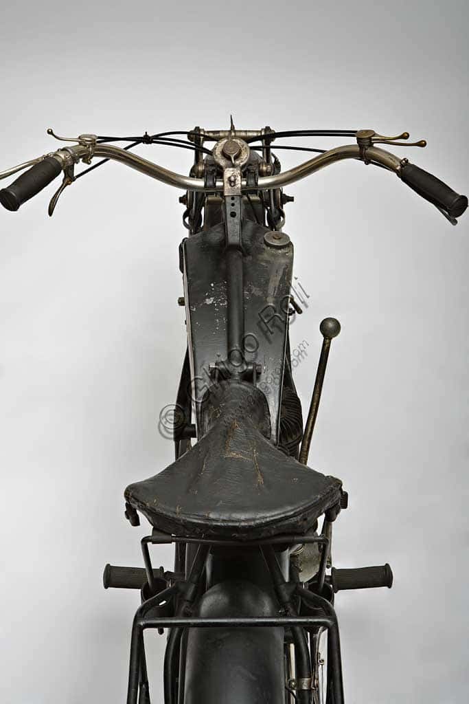 Moto d'epoca Axa 350 del 1927: Unicum Storiografico Francese