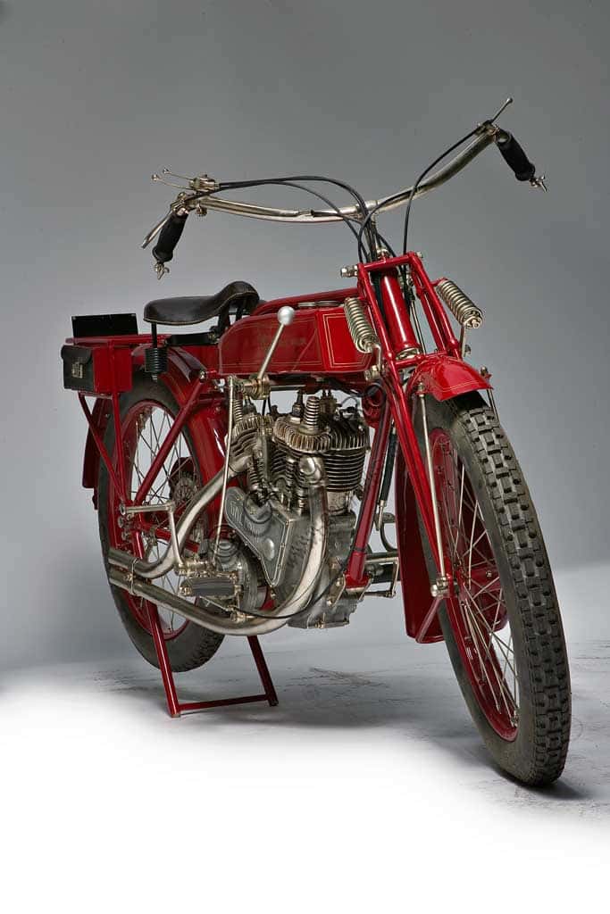 Galloni 750 SS Vintage Motorcycle: Rare Italian Classic from 1920