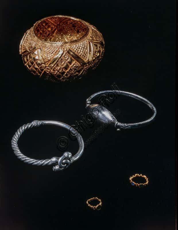 Civic Archaeological Museum: Roman Gold and Silver Jewelry Collection