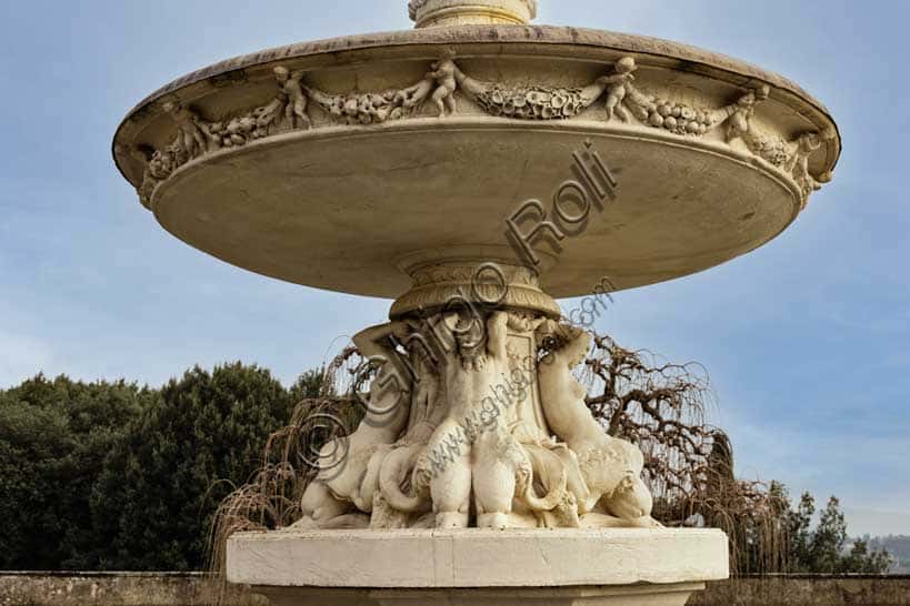 Fontana Fiorenza nella Villa Medicea La Petraia: Capolavoro Rinascimentale