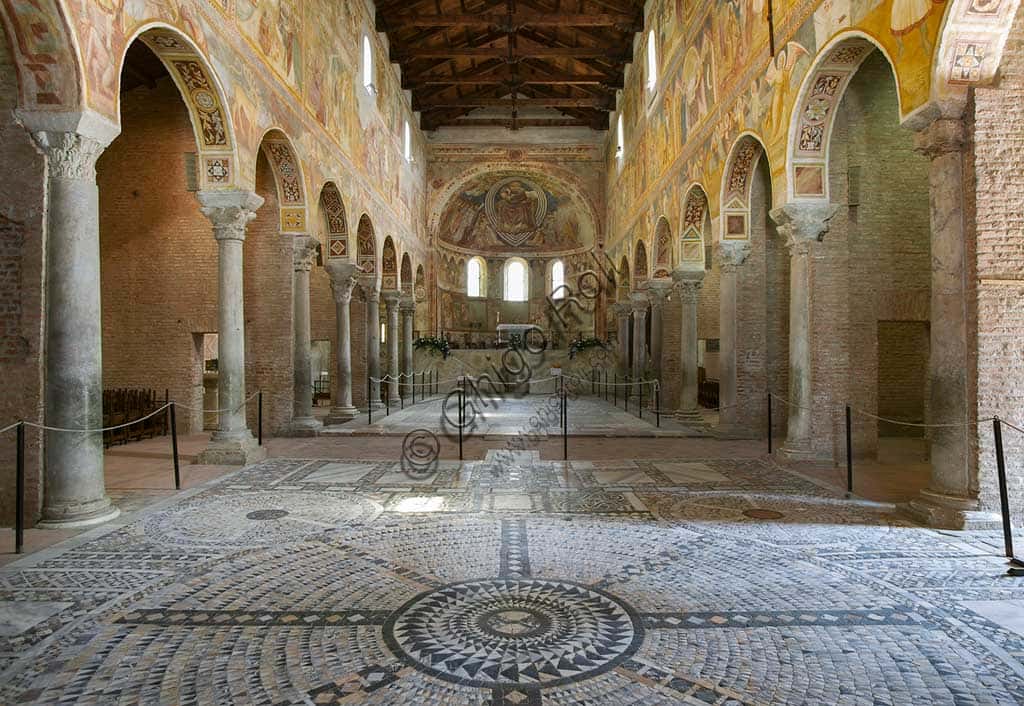 Pavimento in Opus Sectile della Basilica di Santa Maria, Abbazia di Pomposa