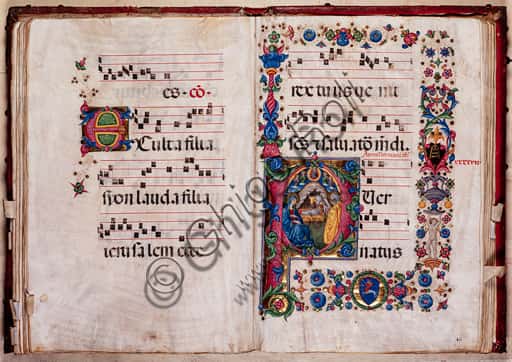 Nativity by Pellegrino di Mariano: Choir Book 102.8 in the Piccolomini Library