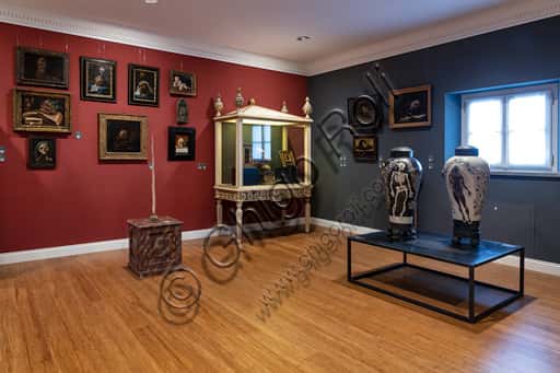 A Room in the Masone Labyrinth: The Franco Maria Ricci Art Collection
