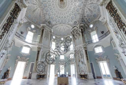 Il Salone Centrale di Palazzo Borromeo all'Isola Bella