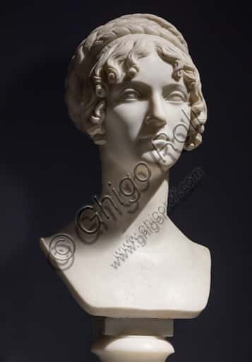 Marble Sculpture of the Duchess of Sagan by Bertel Thorvaldsen