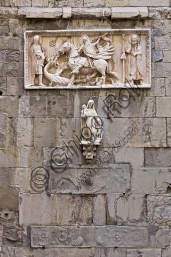 Sculptures of Genoa Cathedral: St. George and the Madonna