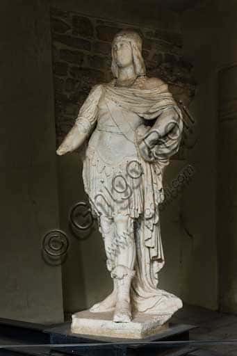 Statua del Cortile Maqueda a Palazzo dei Normanni, Palermo