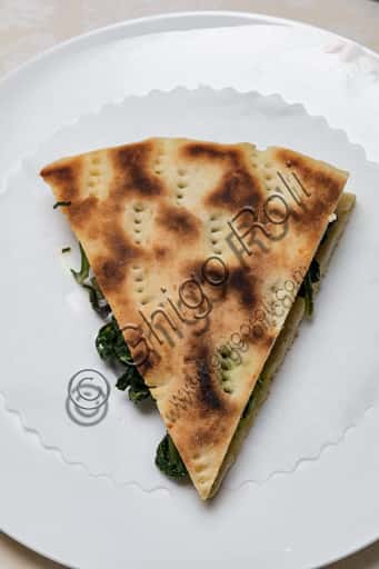 Torta al Testo con Verdure dell'Antica Trattoria Pallotta ad Assisi
