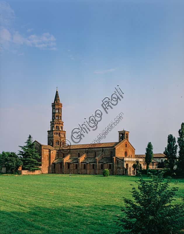 Chiaravalle Abbey Milan: View of the Historic Cistercian Monastery