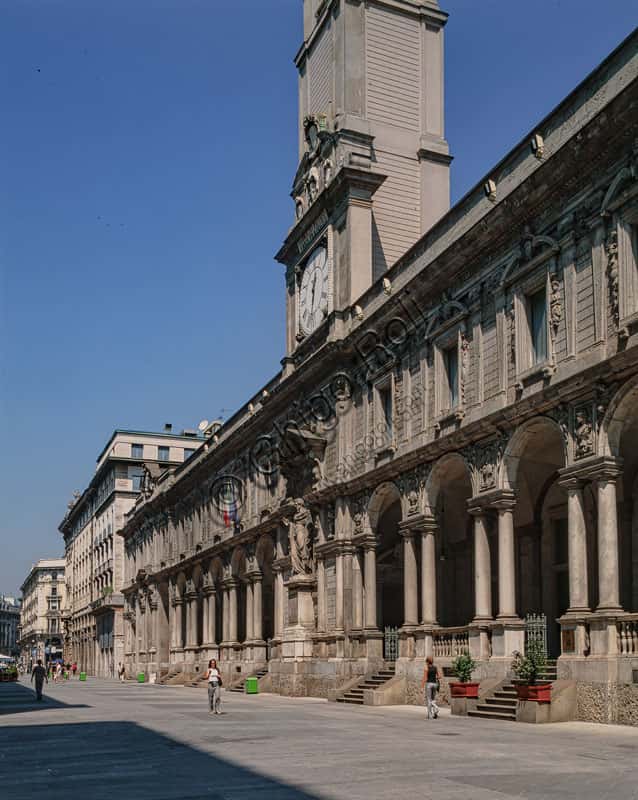 View of the Giureconsulti Palace in Milan: Architecture and History
