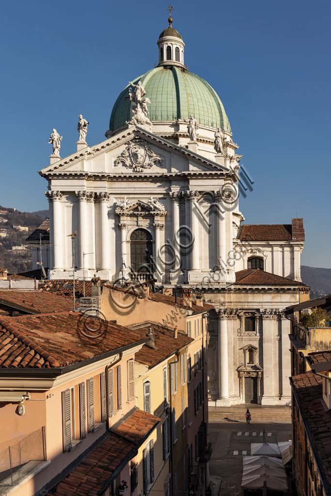 Veduta di Brescia dal Grand Hotel Vittoria: il Duomo Nuovo