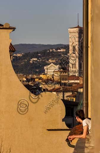 Vista Panoramica su Firenze: Piazza Santo Spirito e la Basilica