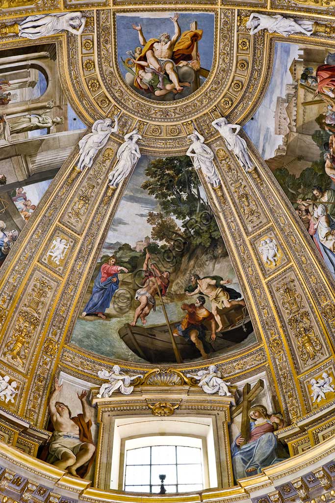 Veduta dettagliata degli affreschi barocchi con le storie di Sant'Andrea, opera di Domenichino nella volta del coro di Sant'Andrea della Valle