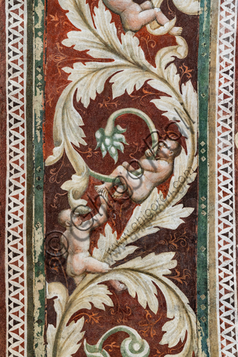 Particolare affresco Camera Pinta, Rocca Albornoz Spoleto: festone floreale e putti in stile cortese del XIV secolo.