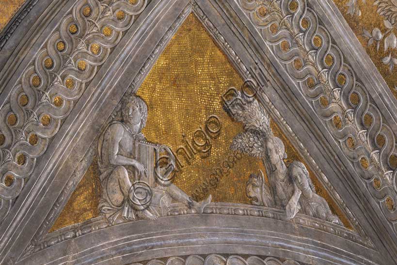 Dettaglio dell'affresco di Mantegna con Orfeo che incanta Cerbero, volta della Camera degli Sposi, Palazzo Ducale di Mantova