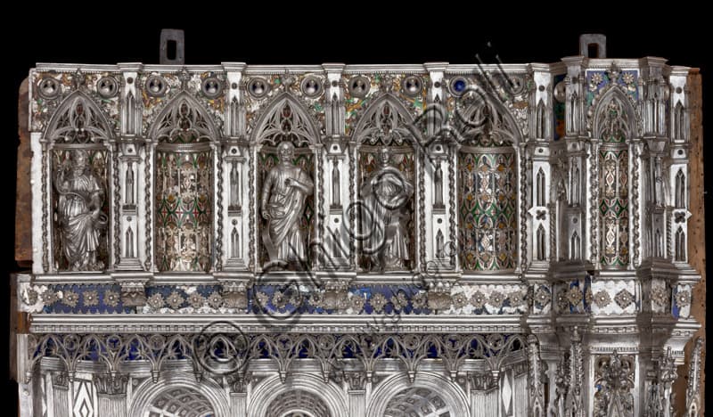 Particolare dell'Altare d'argento del Tesoro di San Giovanni con Profeti e Santi, Museo dell'Opera del Duomo, Firenze