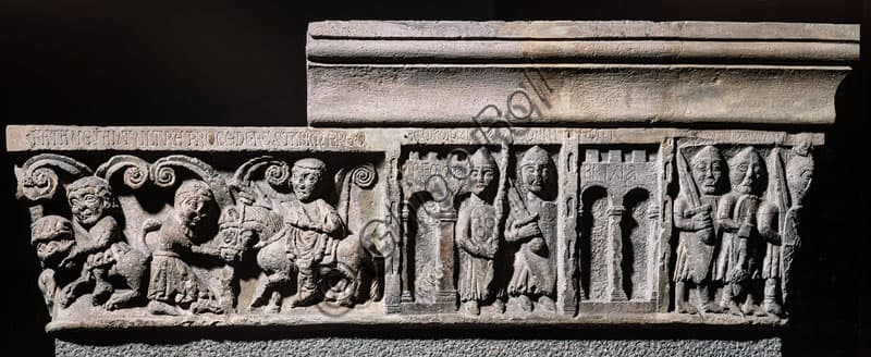 Bassorilievi medievali 'Il rientro dei Milanesi' di Anselmo e Girardo, Castello Sforzesco Milano, scultura XII secolo Porta Romana