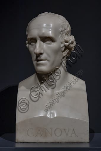 Busto marmoreo di Antonio Canova, scultura di Gaetano Matteo Monti del 1809-10