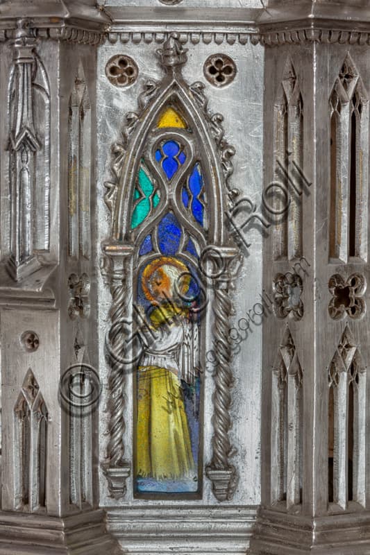 Detail of the Silver Altar: Angel in coloured enamels within an ogival window, Museum of the Opera del Duomo, Florence