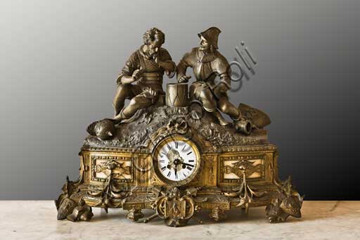 Dettaglio dell'orologio da tavolo antico nel Palazzo dei Normanni (Palazzo Reale) a Palermo