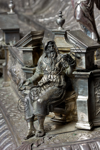Dettaglio di un profeta sull'Arca processionale del Corpus Domini in argento, Museo del Tesoro della Cattedrale di San Lorenzo, Genova, Liguria, Italia