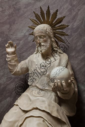 Statua di Gesù Cristo in trono, particolare scultura marmorea di Giangiacomo e Guglielmo Della Porta, Cappella Cybo, Duomo di Genova