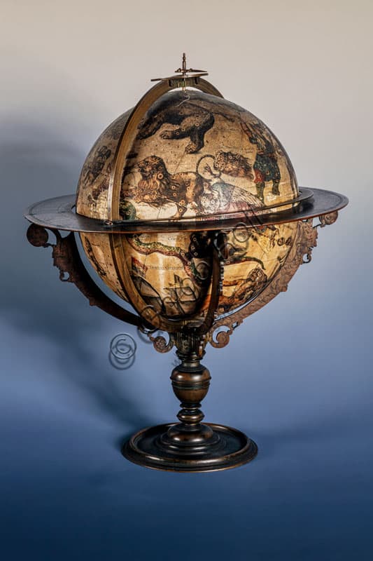 Globo terrestre del 1601 realizzato da Hondio e Vriendt, Castello Sforzesco Milano