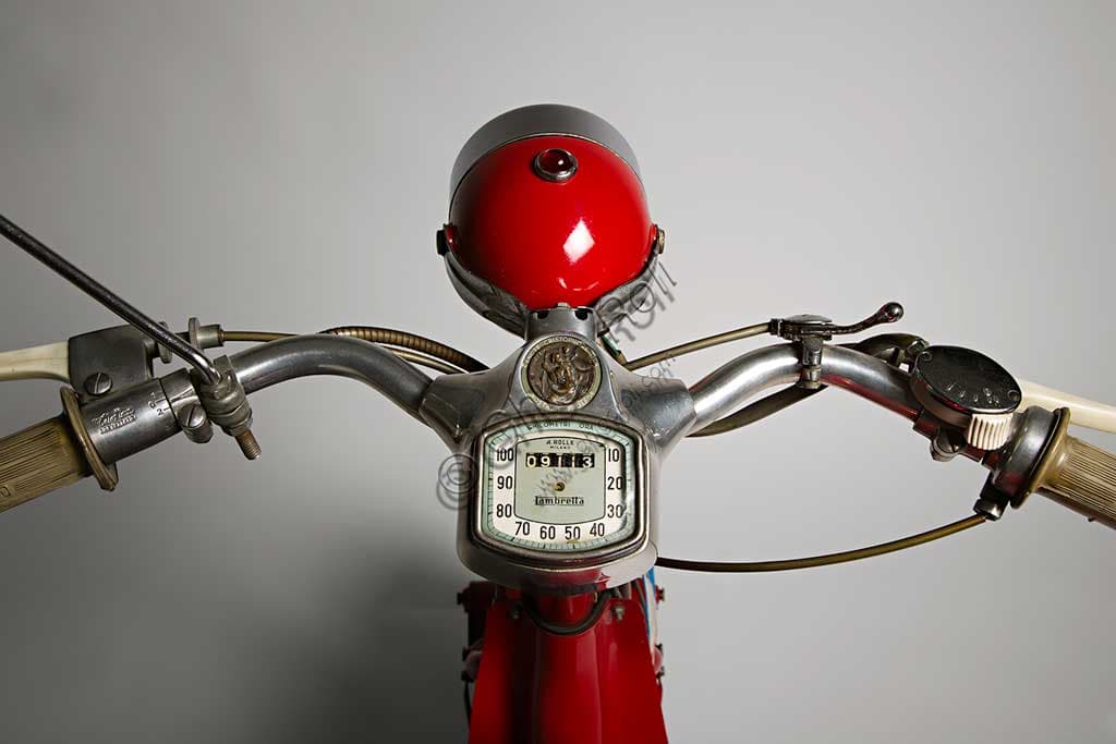 1954 Innocenti Lambretta D Sport vintage scooter, two-stroke engine, restored model