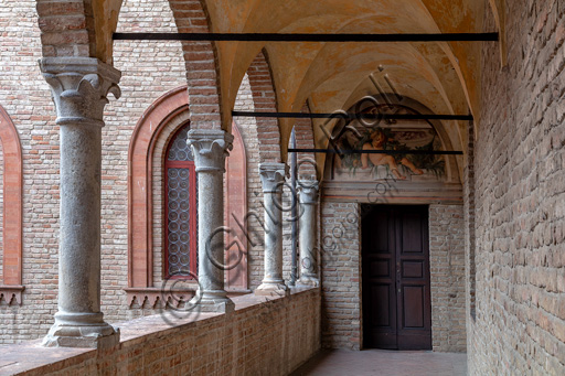 Loggiato rinascimentale della Rocca Sanvitale a Fontanellato, particolare architettonico del castello