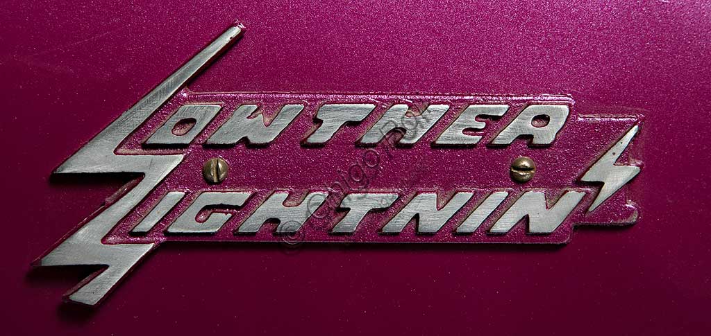 Lowther Lightnin' 1949 scooter d'epoca restaurato, dettaglio meccanico motore monocilindrico