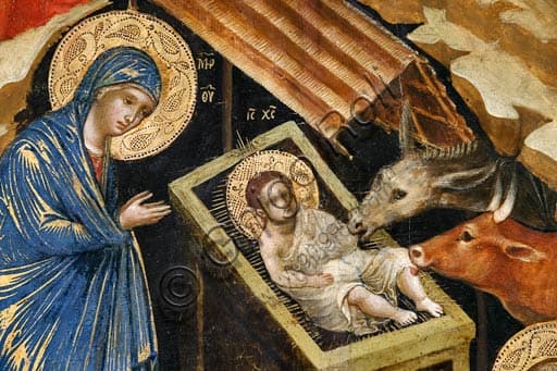 Natività di Paolo Veneziano, particolare con la Vergine Maria, il Bambino Gesù, il bue e l'asino, tempera e oro su tavola