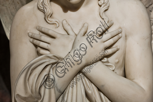 Particolare della scultura dell'Angelo del ciborio di Giuseppe Gagini, 1818-21, nella Cappella Lercari del Duomo di Genova