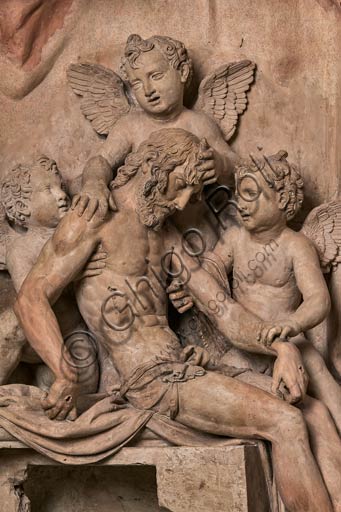 Particolare del volto del Cristo Deposto, scultura in terracotta di Antonio Begarelli, Galleria Estense Modena